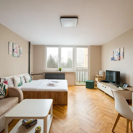 Apartamento Saska Kepa Serene By Bookinghost