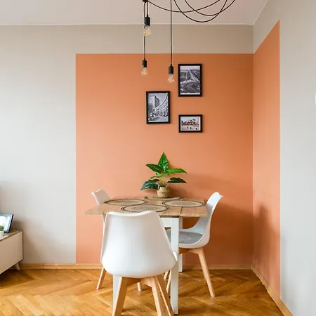 Saska Kepa Serene By Bookinghost