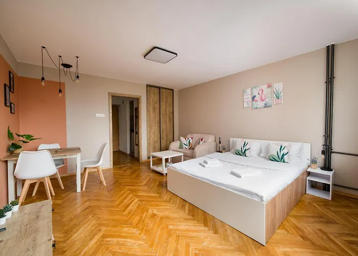 Saska Kepa Serene By Bookinghost Apartment