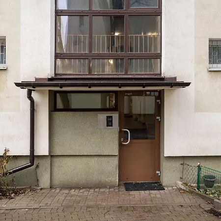 Saska Kepa Serene By Bookinghost * Varšava